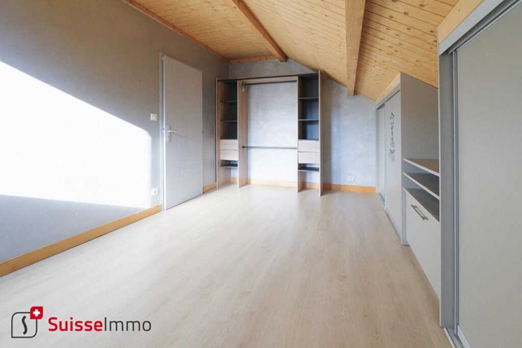 Maison Saint-Hippolyte 6 pièces – 6 pièces – 4 chambres – 106 m²