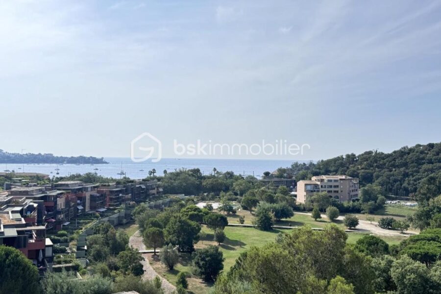 Maison à vendre à Saint raphael — Vue mer — photo 12