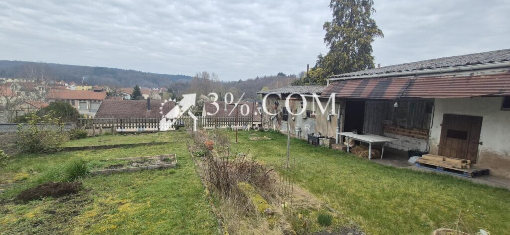 Maison familiale de 136,5 m2 – 8 pièces – 5 chambres – 136 m²