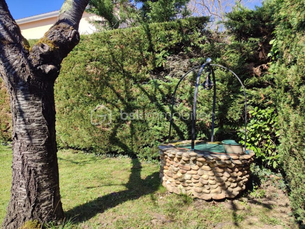 Rabastens – maison plain pied avec piscine – a deux pas du centre ville – 6 pièces – 4 chambres – 148 m²