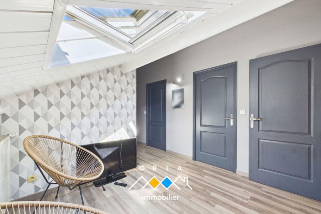 Novéant – Maison individuelle de 140 m² avec 4 chambres – 7 pièces – 4 chambres – 140 m²