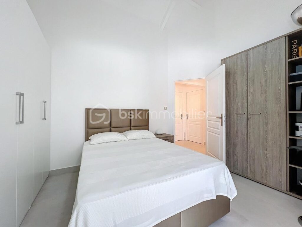 Villa de standing 4 chambres avec piscine Le Helleux – 5 pièces – 4 chambres – 120 m²