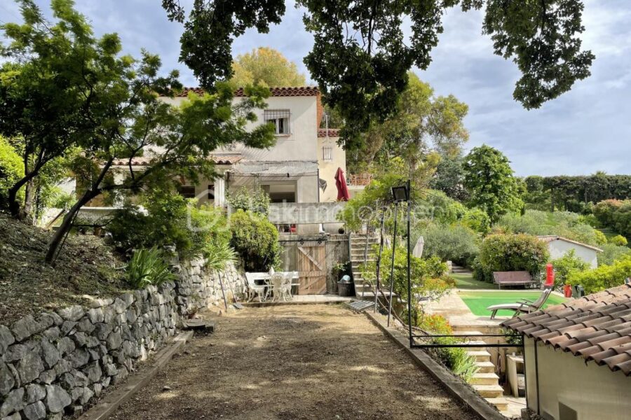 Maison à vendre à Saint paul de vence