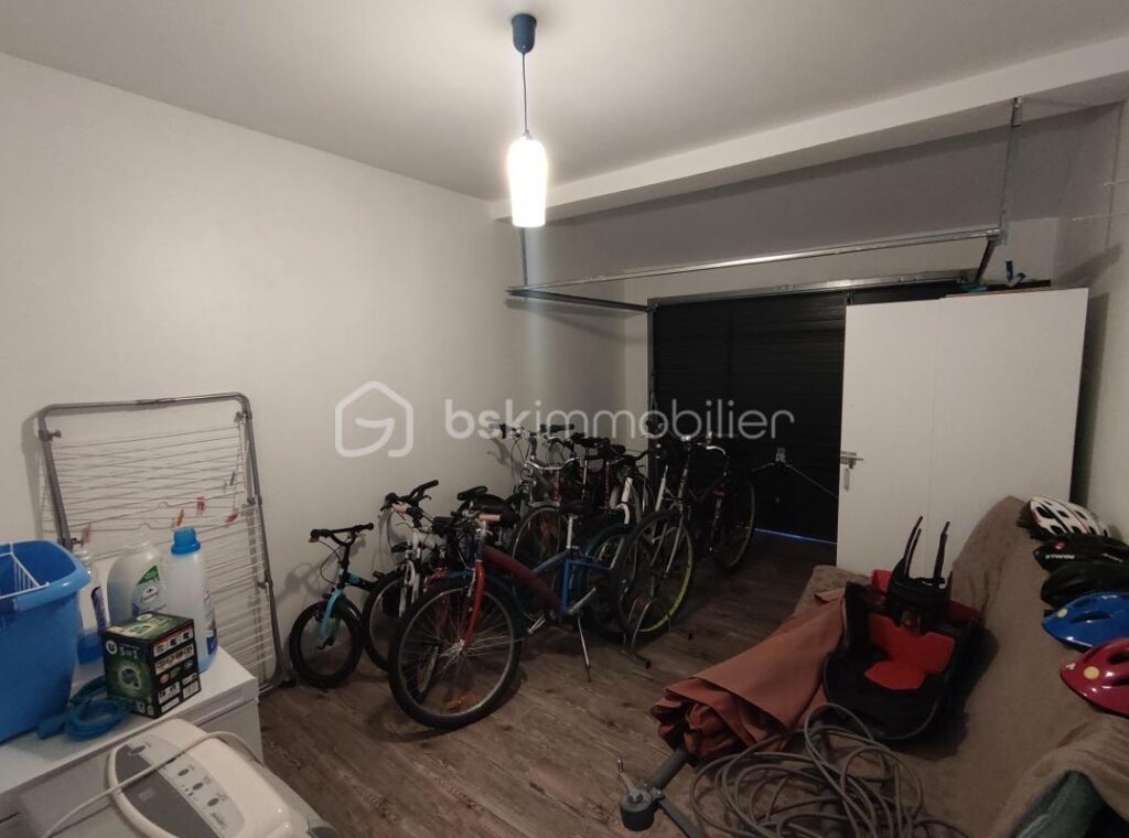 Maison 3 chambres – 4 pièces – 3 chambres – 93 m²