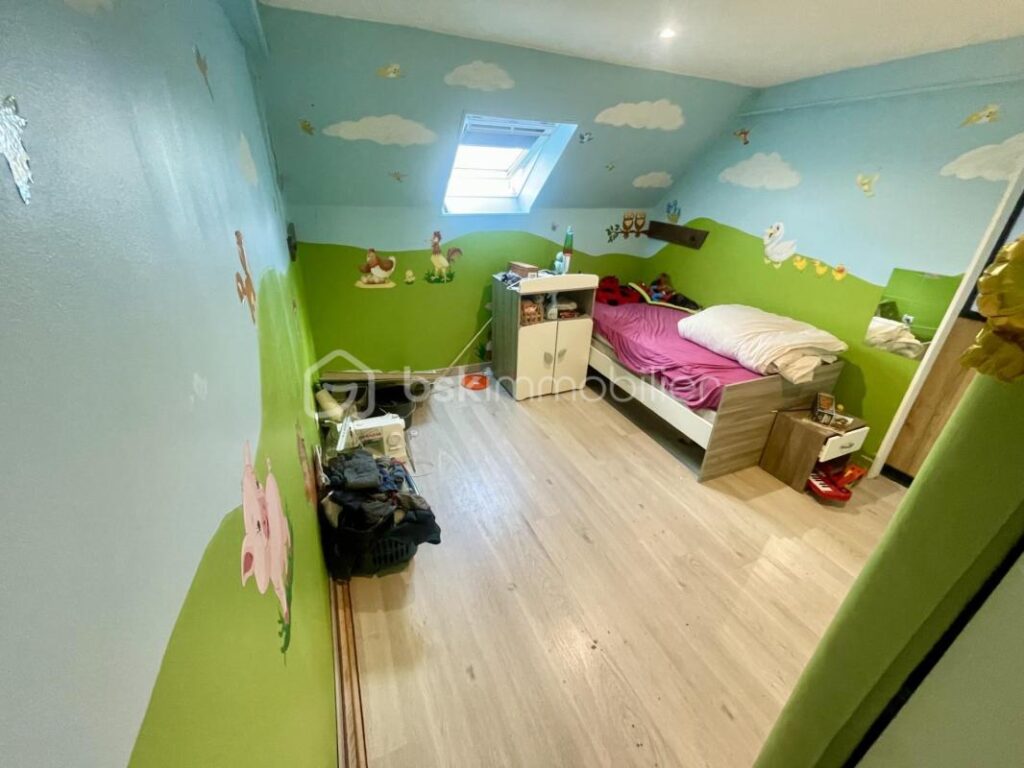 Propriété avec habitation et exploitation agricole – 3,8 ha de prairie – 7 pièces – 4 chambres – 178 m²