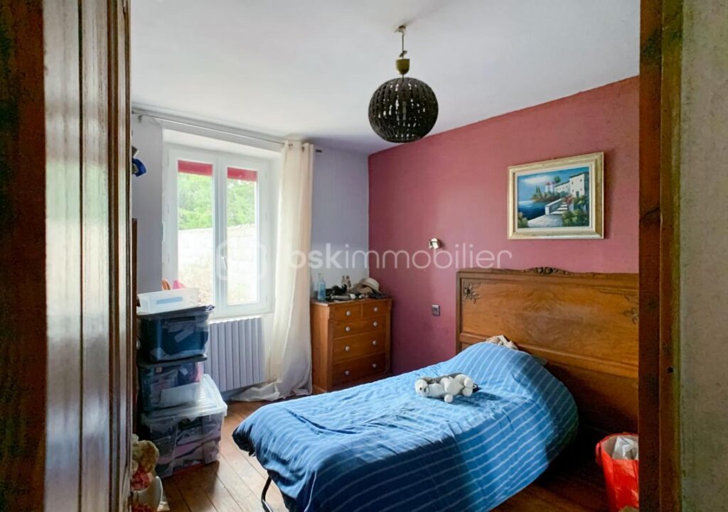 Maison de campagne – 7 pièces – 6 chambres – 175 m²