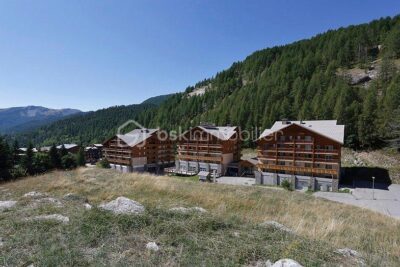 LA FOUX D&rsquo;ALLOS : Appartement fonctionnel 6 couchages + PARKING PRIVATIF – Résidence avec piscine & hammam ! – 3 pièces – 2 chambres – 34 m²