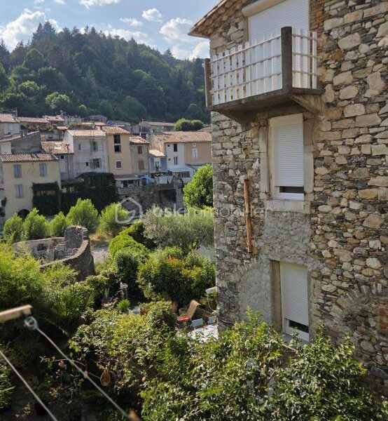 Maison à vendre à Sumene