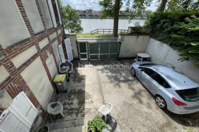 Maison de Maître en bord de Seine – 8 pièces – 5 chambres – 210 m²