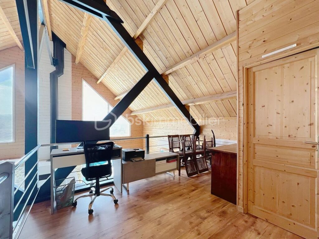 Maison 5 Pièces 180 m2 à PALEY – 5 pièces – 4 chambres – 180 m²