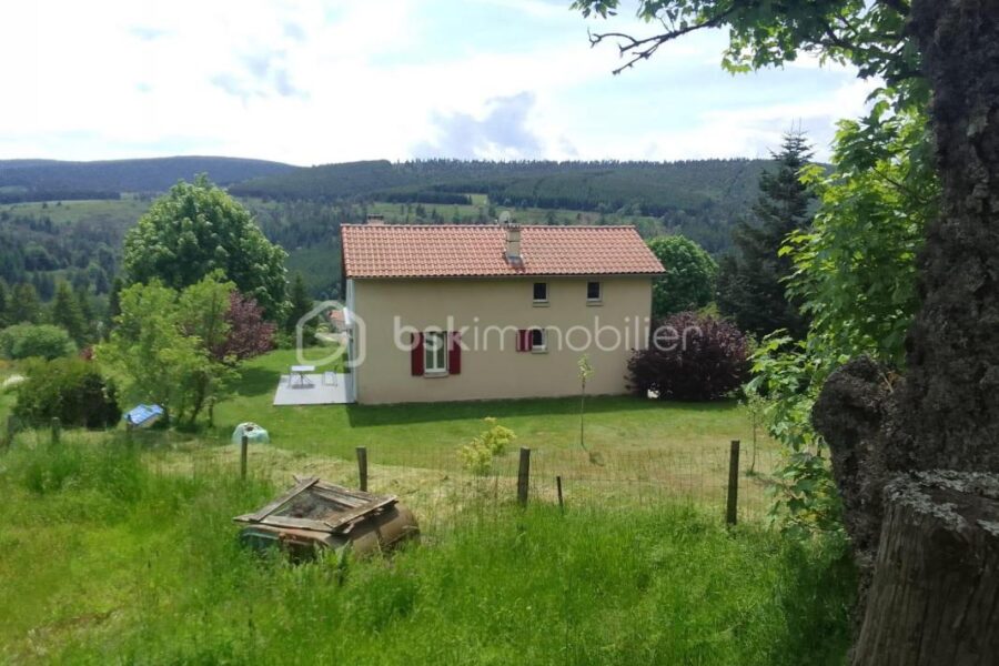 Maison à vendre à Lanarce