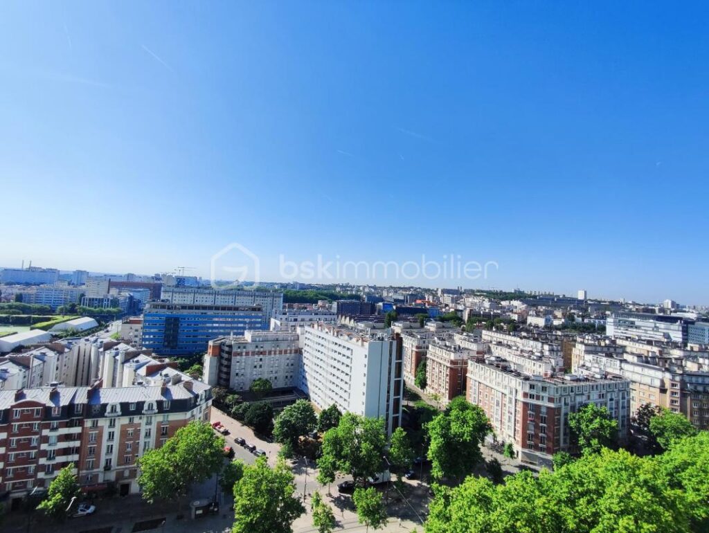 Paris 13ème spacieux 4 pièces calme, lumineux, sans vis à vis et en parfait état avec cave et parking – 4 pièces – 3 chambres – 88 m²