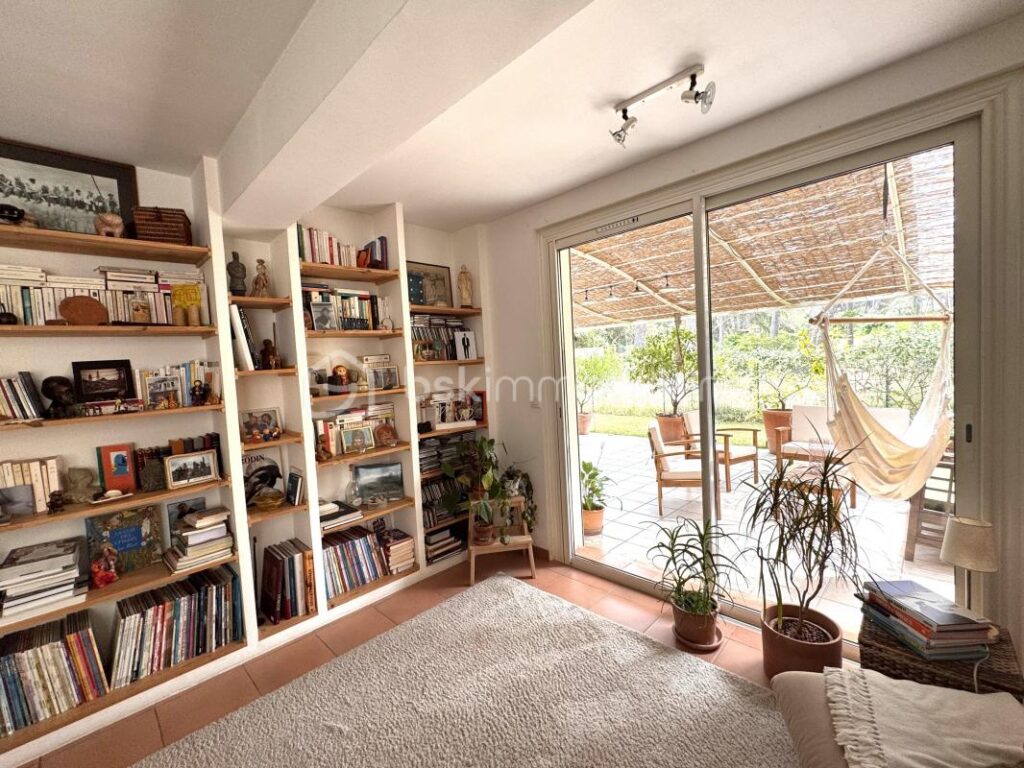 Istres, Appartement de 127m2 avec Jardin – 5 pièces – 4 chambres – 127 m²