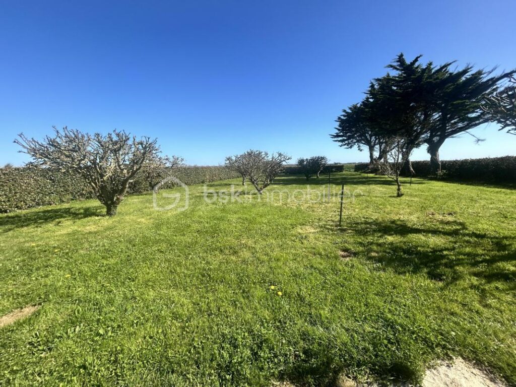 Maison vue mer en Finistère sud – 10 pièces – 7 chambres – 152 m²