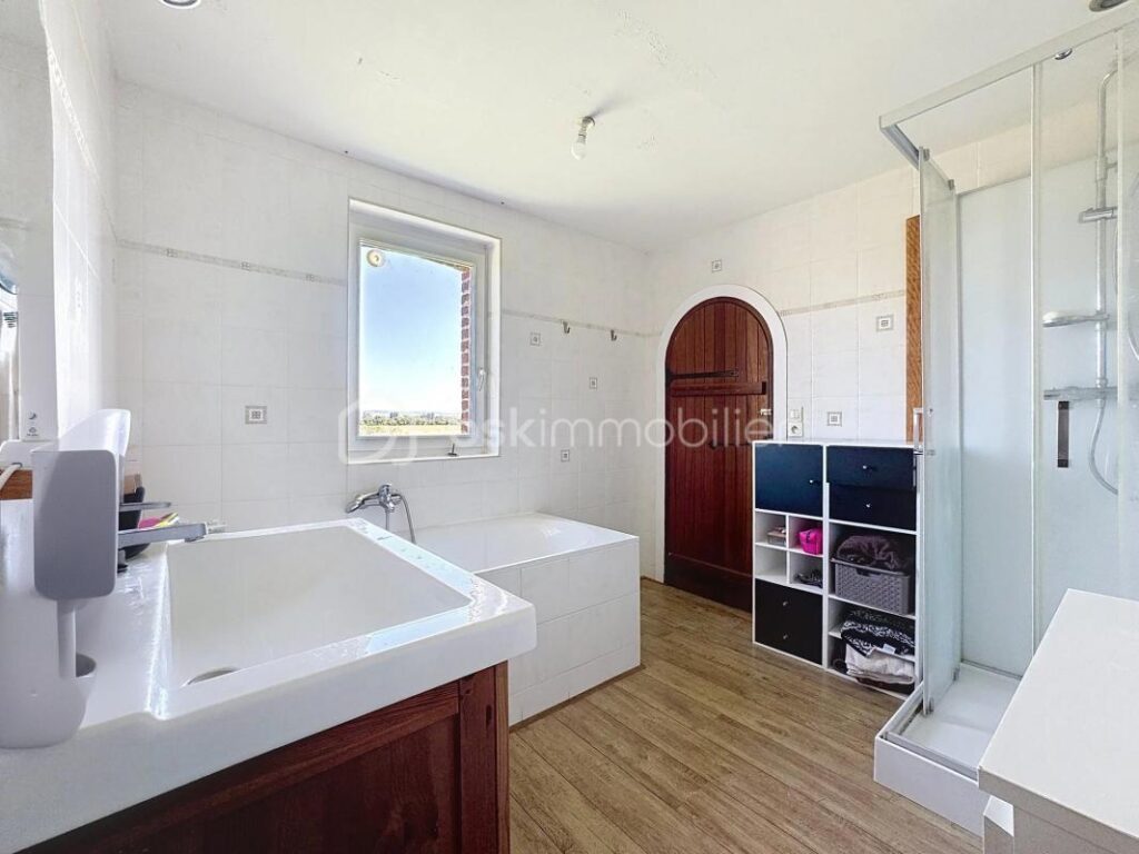 Maison de campagne au calme – 6 pièces – 4 chambres – 134 m²