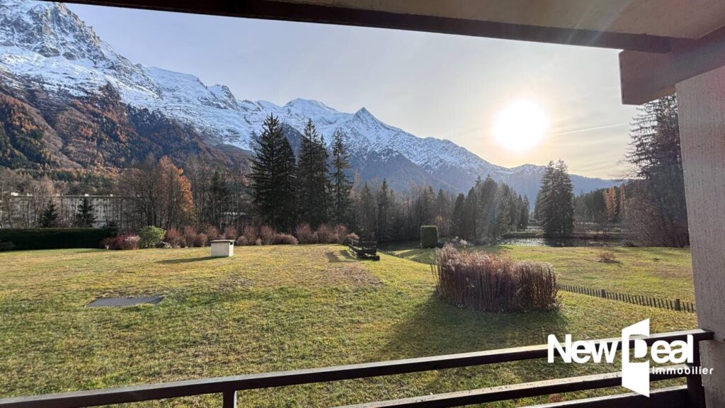 APPARTEMENT 2 Pièces – PARKING COUVERT PRIVATIF – CAVE – TERRASSE COUVERTE Plein SUD – 2 pièces – 1 chambre – 44 m²