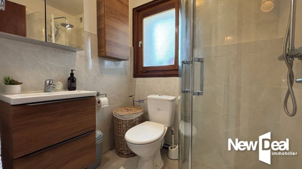 CHALET 3 PIECES – 2 Chambres + MAZOT – LES BOSSONS – CHAMONIX MONT BLANC – 3 pièces – 2 chambres – 65 m²