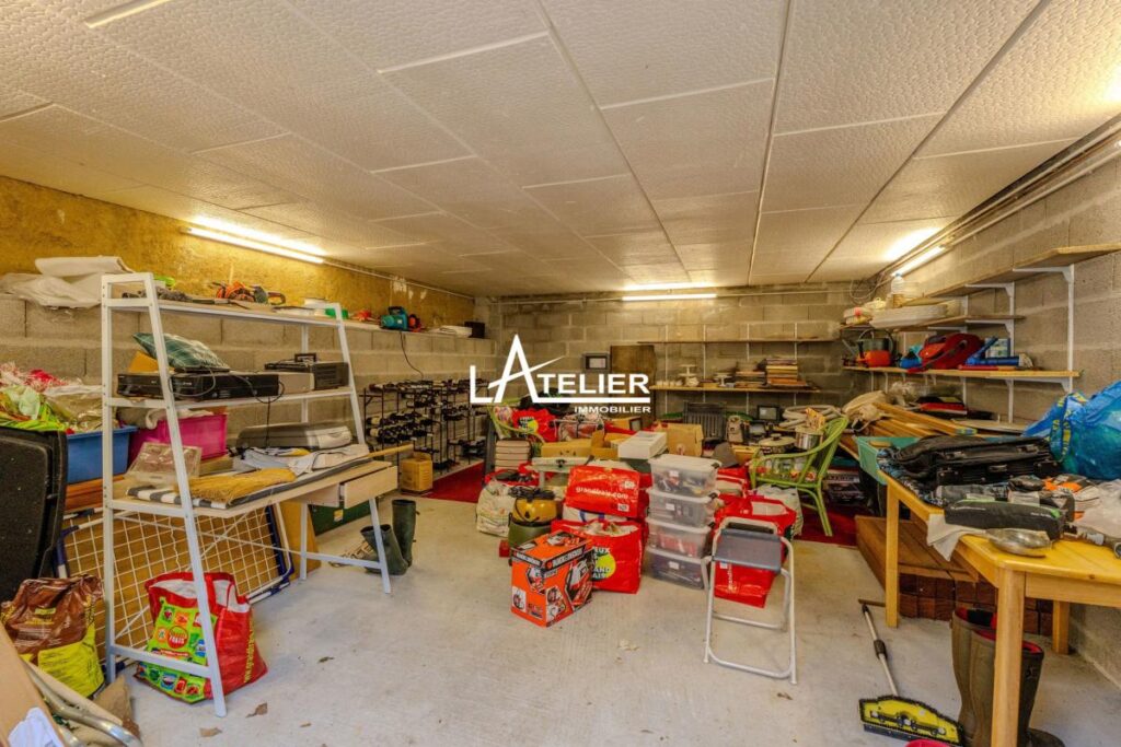 Sautron centre 70m2 pièce de vie, 6ch, vue dégagée sur Cens – 11 pièces – 6 chambres – 230 m²