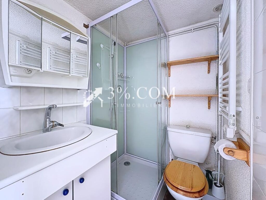 Charmant Duplex meublé 3 pièces de 37.6 m2 avec piscine & pl – 3 pièces – 2 chambres – 37 m²