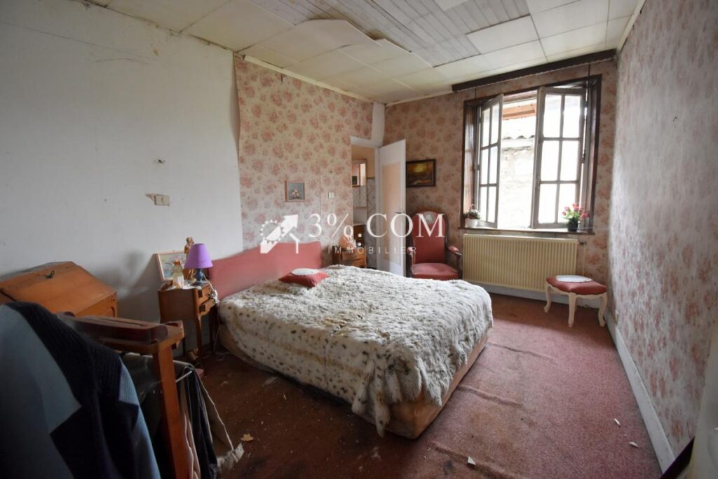 Ancien moulin de 154 m2, 3 chambres, 2 bureaux, dans écrin d – 5 pièces – 3 chambres – 153 m²