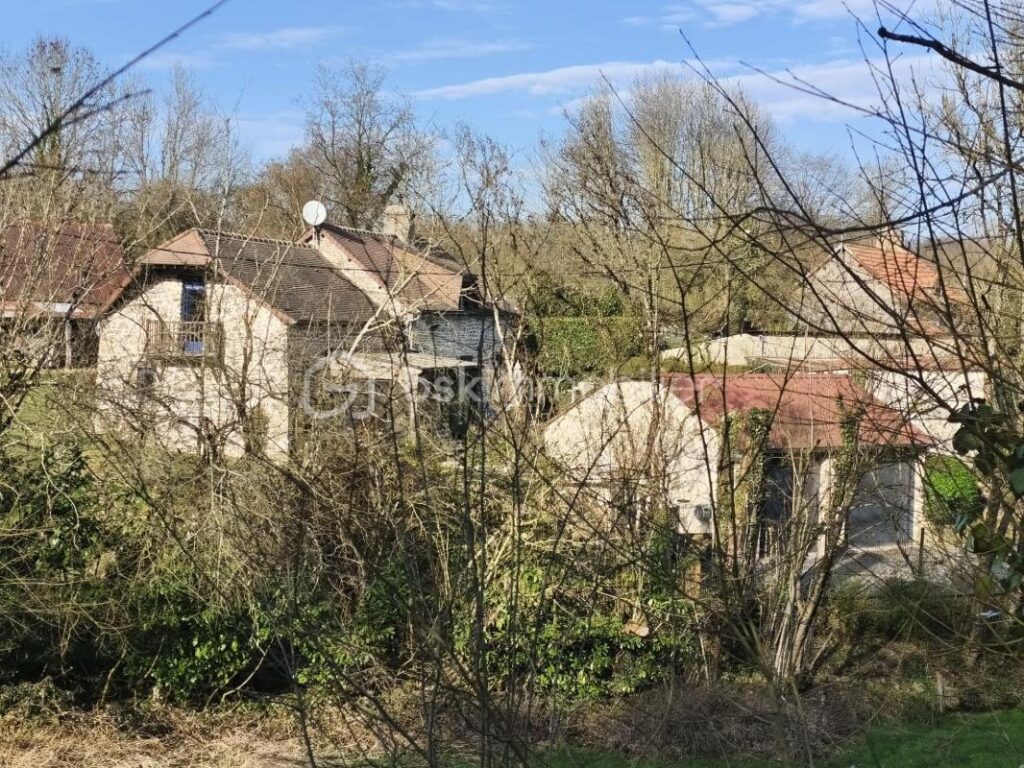 Maison en pierre – LALACELLE – 117 m2 – 5 pièces – 4 chambres – 117 m²