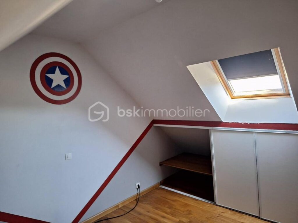 À vendre : Pavillon individuel sur les hauteurs de Monthermé – 5 pièces – 3 chambres – 110 m²