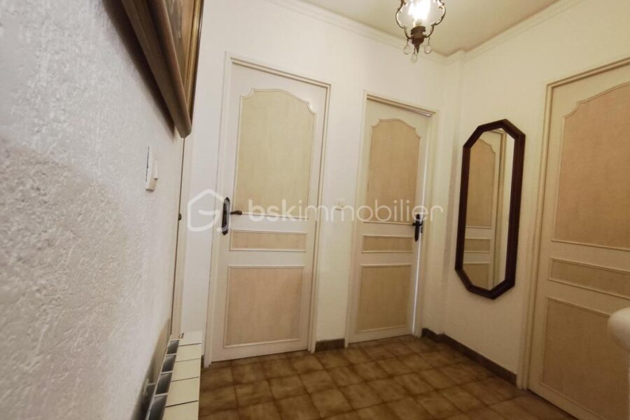 Maison à vendre à Saint laurent du var