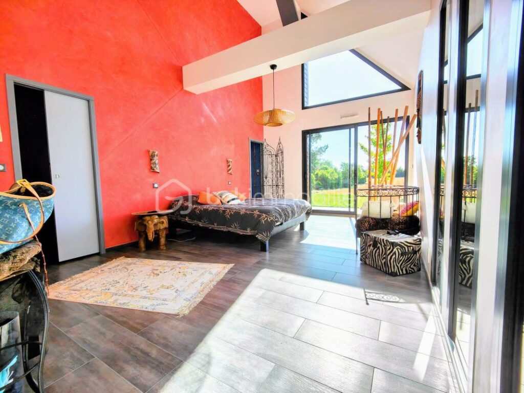 Maison av jardin arboré vue dégagée et sous-sol total ! – 10 pièces – 4 chambres – 239 m²