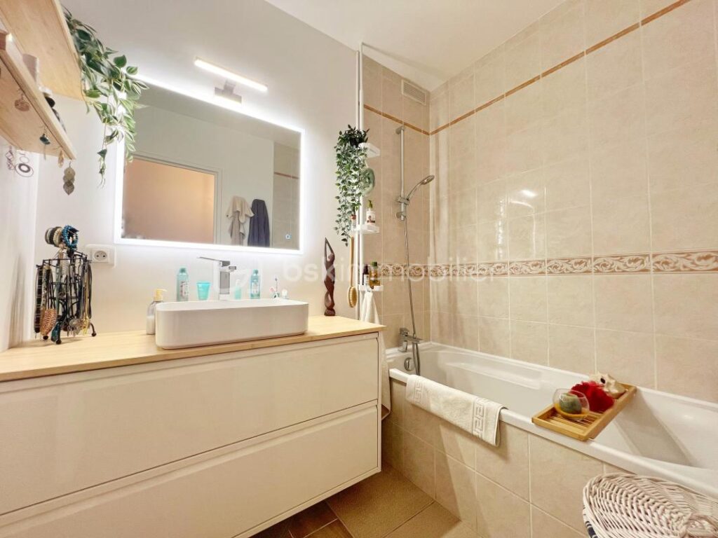 NOUVEAU ! Préparez vos valises ! – 3 pièces – 2 chambres – 66 m²