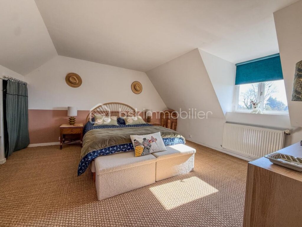 Propriété normande de caractère avec vue vallée –Cadre d’exception – – 7 pièces – 4 chambres – 187 m²