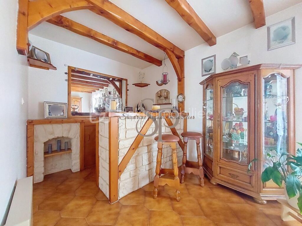 Maison 5 pièces 3 chambres – 5 pièces – 3 chambres – 106 m²