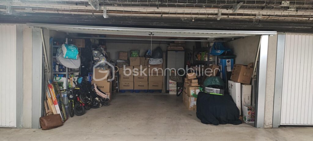 Super T3 garage double parking piscine – 3 pièces – 2 chambres – 64 m²