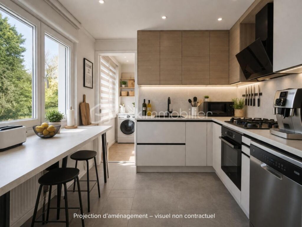 T4 traversant avec balcon plein sud – un potentiel à révéler au cœur de Neuville-sur-Saône – 4 pièces – 3 chambres – 79 m²