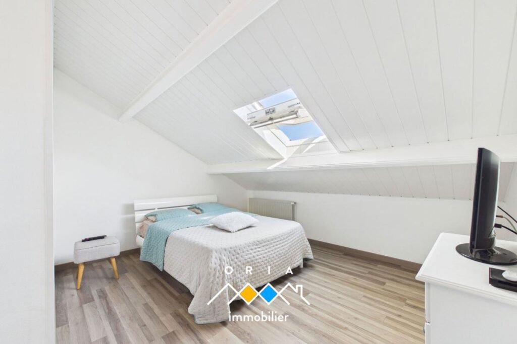 Novéant – Maison individuelle de 140 m² avec 4 chambres – 7 pièces – 4 chambres – 140 m²