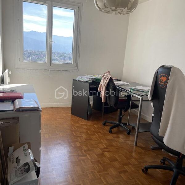 Appartement à vendre à Voiron