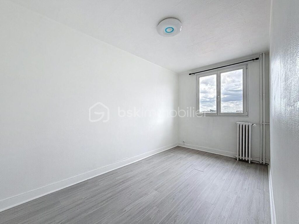3 PIÈCES LUMINEUX AU CŒUR DU BLANC-MESNIL – Idéal premier achat ou investissement locatif – 3 pièces – 2 chambres – 48 m²