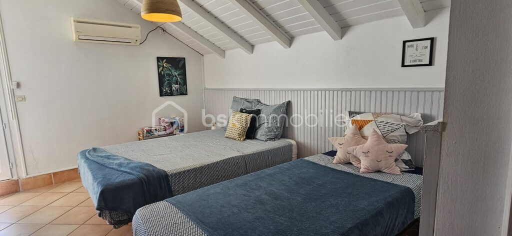 Villa 3 chambres piscine , plage à pied – 4 pièces – 3 chambres – 73 m²