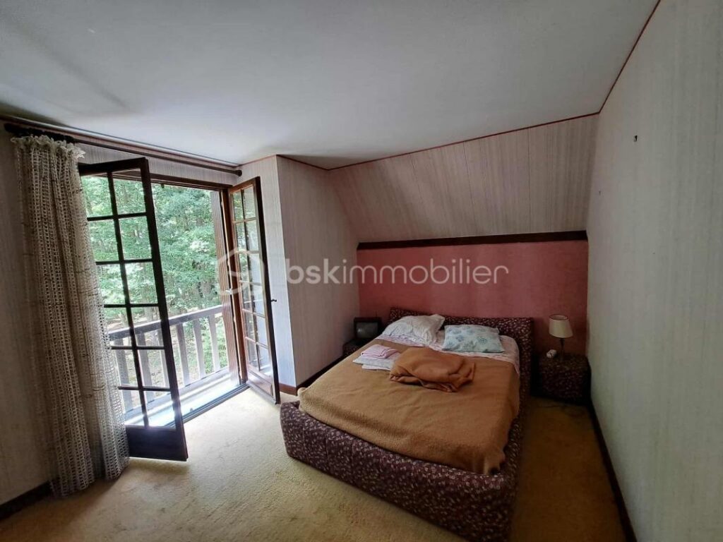 Maison au cœur d’une parcelle boisée – Coup de cœur assuré ! – 4 pièces – 3 chambres – 117 m²