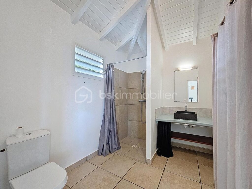 Villa T3 avec vue mer, piscine Saint François – 3 pièces – 2 chambres – 88 m²