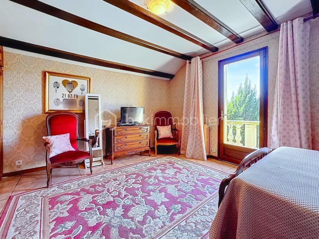 Maison familiale au calme avec terrasse et garage – Moirans (Chemin des Mûriers – 5 pièces – 3 chambres – 146 m²