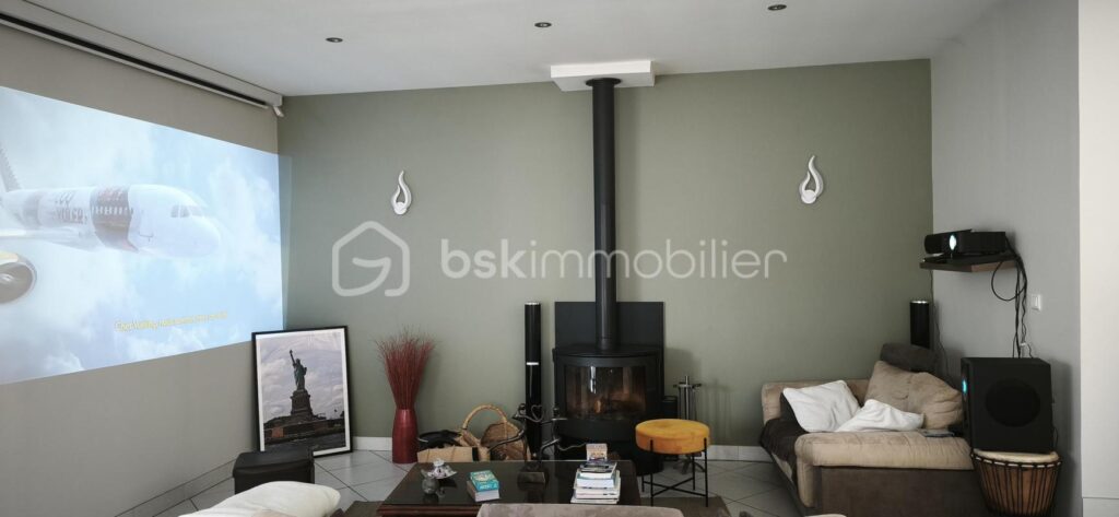 PROPRIÉTÉ D’EXCEPTION À TOULOUSE | 245 m² | PARC DE 3 000 m² DIVISIBLE | PRESTATIONS HAUT DE GAMME – 9 pièces – 5 chambres – 245 m²