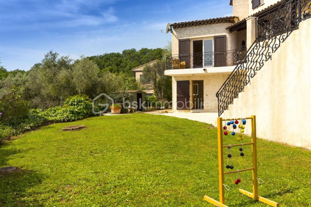 Villa provençale avec vue mer et collines panoramique – Gattières – 6 pièces – 4 chambres – 187 m²