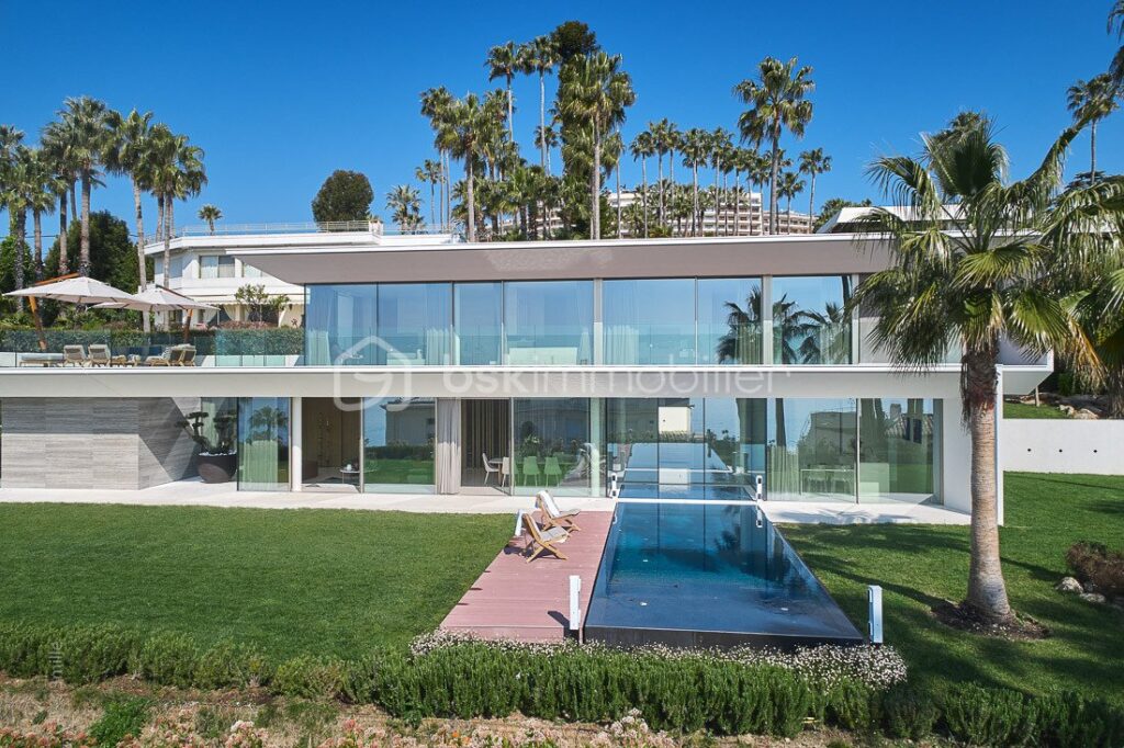 Somptueuse Villa contemporaine avec vue mer panoramique – Domaine privé à Cannes – 7 pièces – 5 chambres – 435 m²