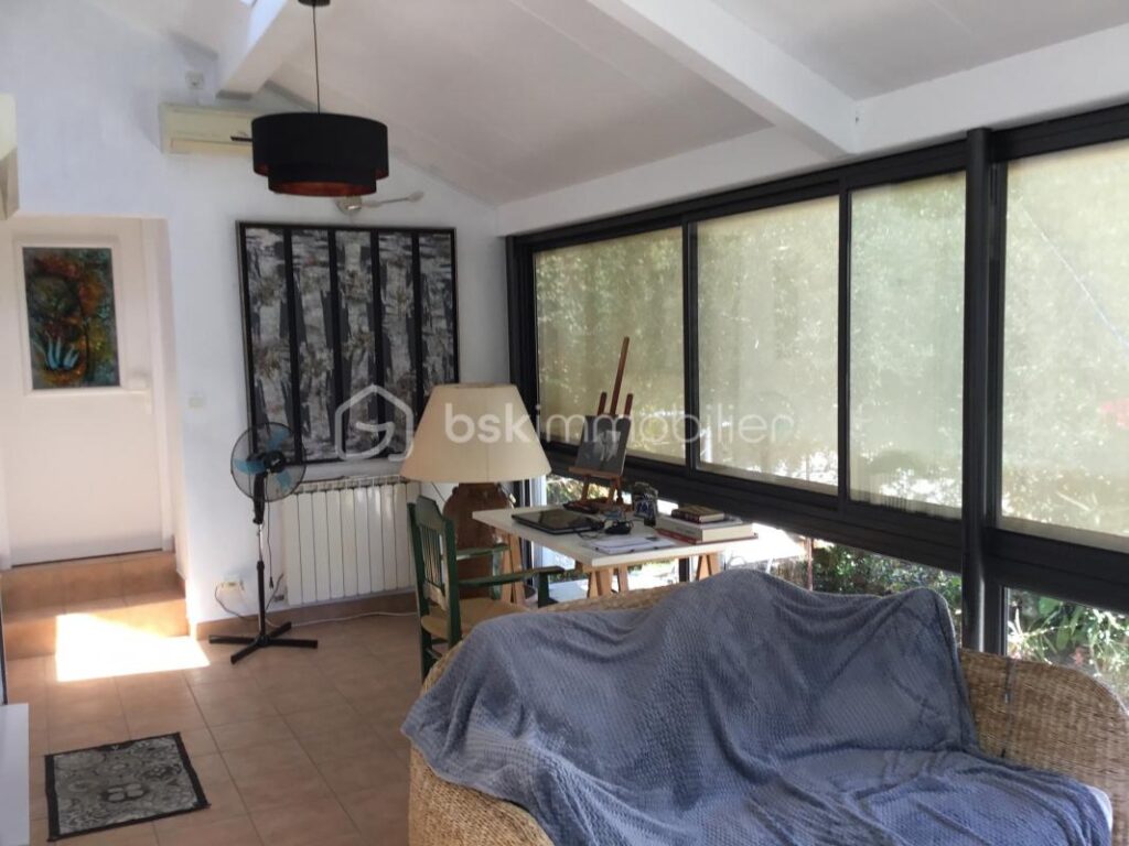 Une perle en centre village Saint Antonin Noble Val – 4 pièces – 3 chambres – 147 m²