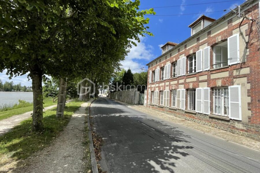 Maison à vendre à Le mee sur seine