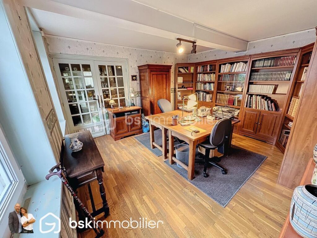 Maison de ville 4 chambres – 7 pièces – 4 chambres – 180 m²