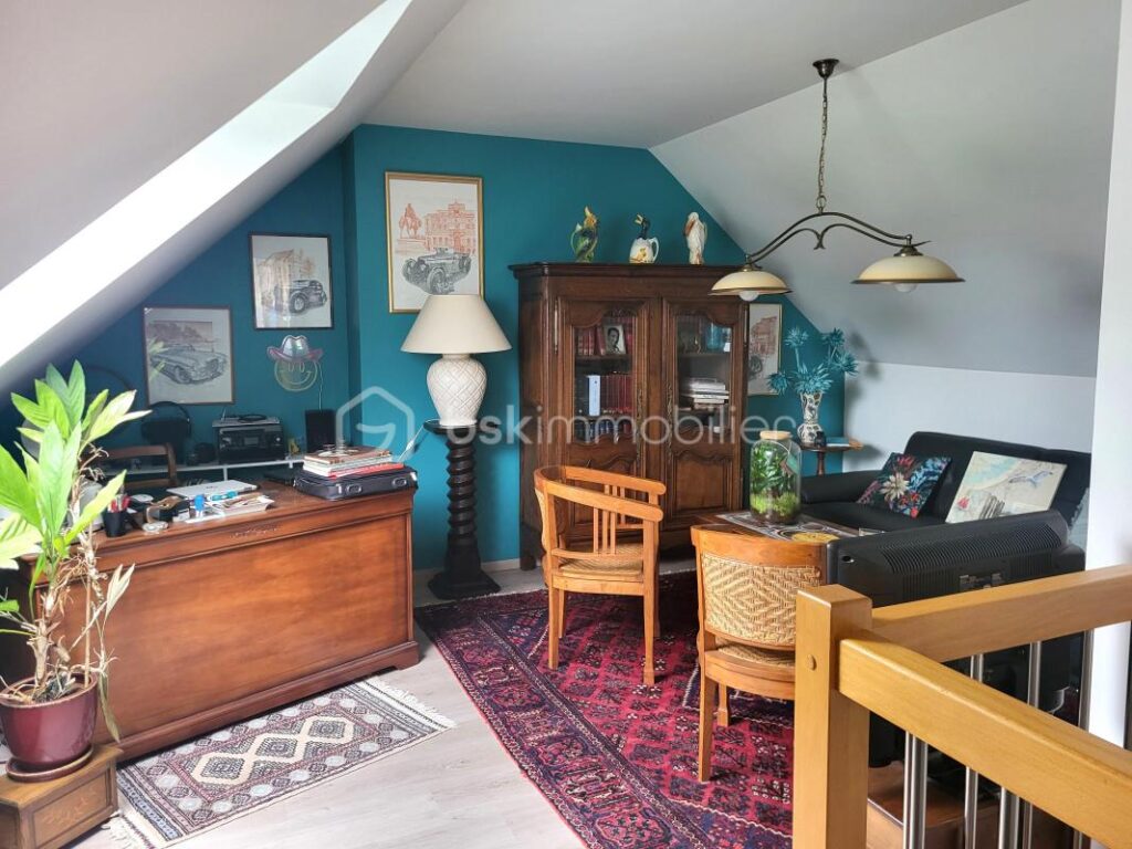 Maison au bord de l’eau ! – 4 pièces – 2 chambres – 130 m²