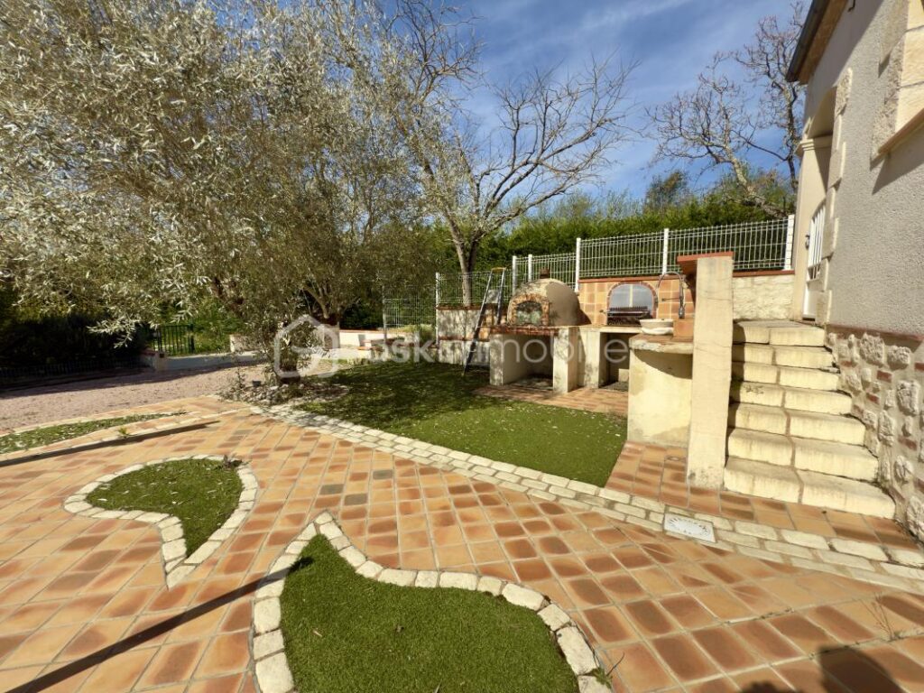 Magnifique Villa de 218 m² avec Vue Dégagée et Environnement Calme – 6 pièces – 4 chambres – 218 m²