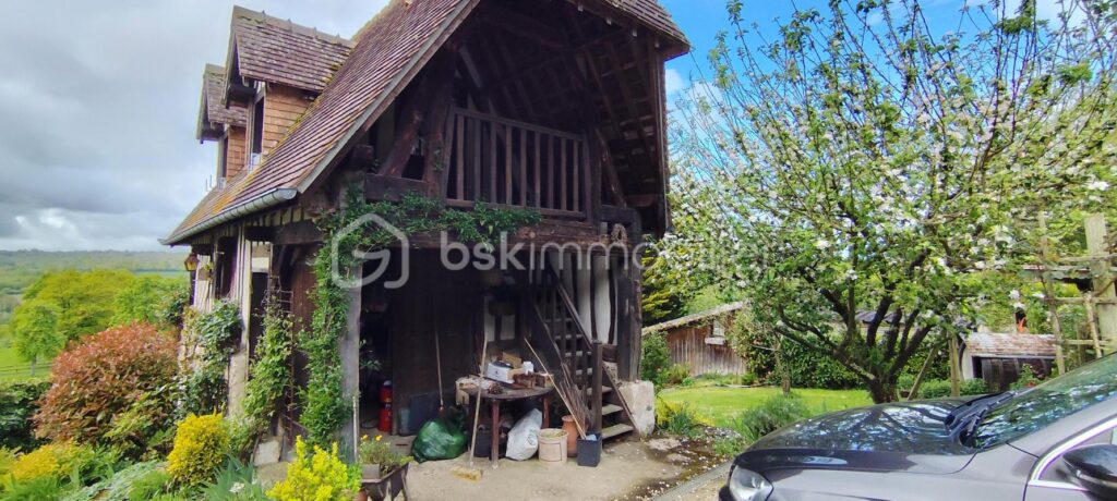 Maison 4 chambres – 6 pièces – 4 chambres – 132 m²