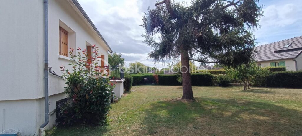 Maison familale – 8 pièces – 6 chambres – 130 m²